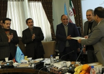 گزارش تصویری/مراسم تقدیر از عوامل اجرایی و پشتیبانی سرشماری۹۵ تهران  <img src="/images/picture_icon.png" width="16" height="16" border="0" align="top">
