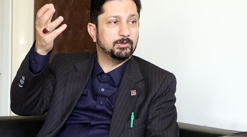 ساخت ۴ مرکز انتقال خون ضد زلزله در تهران/ ۱۰۰ نیرو کم داریم
