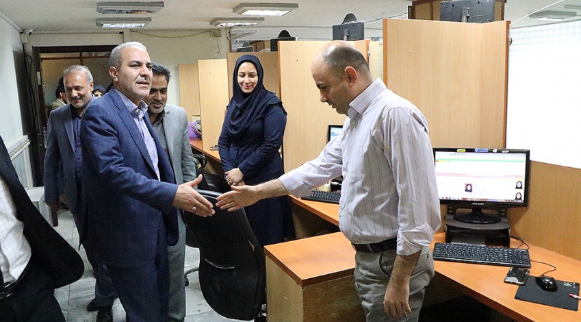 گزارش بازدید ترکی از ساختمان ثبت احوال مرکزی تهران 