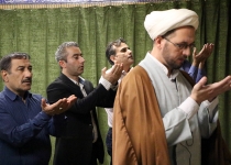 عکس| نماز جماعت در سازمان مدیریت و برنامه ریزی استان تهران