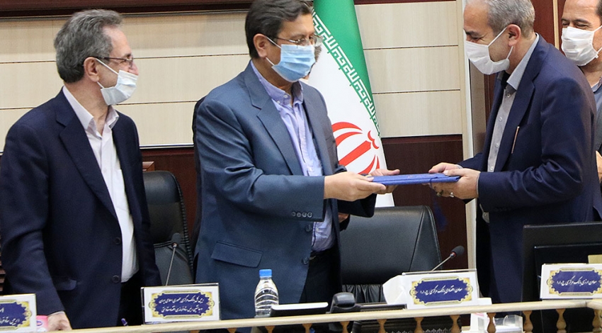 تقدیر رئیس بانک مرکزی و استاندار تهران از «نعمت الله ترکی»