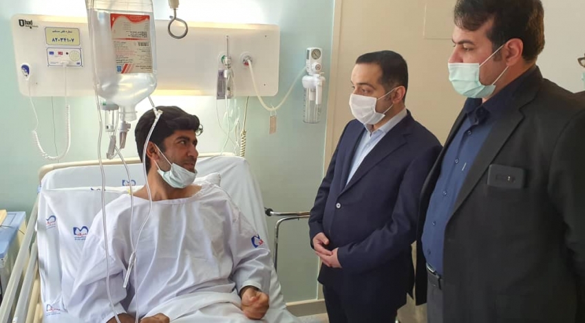 مسعود شفیعی از محیط بان مصدوم تهرانی عیادت کرد