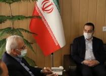 عکس| دیدار و گفت‌وگوی مدیرکل ثبت اسناد استان تهران با مهندس شفیعی