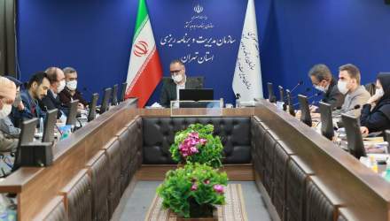 بررسی سند توسعه منابع انسانی در سازمان مدیریت تهران