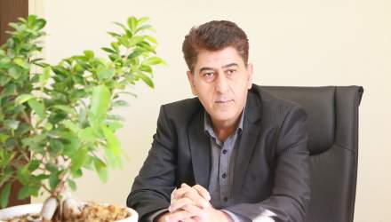 استقبال متقاضیان دریافت گواهی تعیین صلاحیت پیمانکاران و مشاوران استان تهران از برنامه میز خدمت