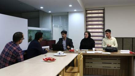 پیگیری درخواست متقاضیان صلاحیت پیمانکاری و مشاوره در میز خدمت نظام فنی و اجرایی  <img src="/images/picture_icon.png" width="16" height="16" border="0" align="top">