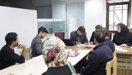 پیگیری درخواست متقاضیان صلاحیت پیمانکاری و مشاوره در میز خدمت نظام فنی و اجرایی  <img src="/images/picture_icon.png" width="16" height="16" border="0" align="top">